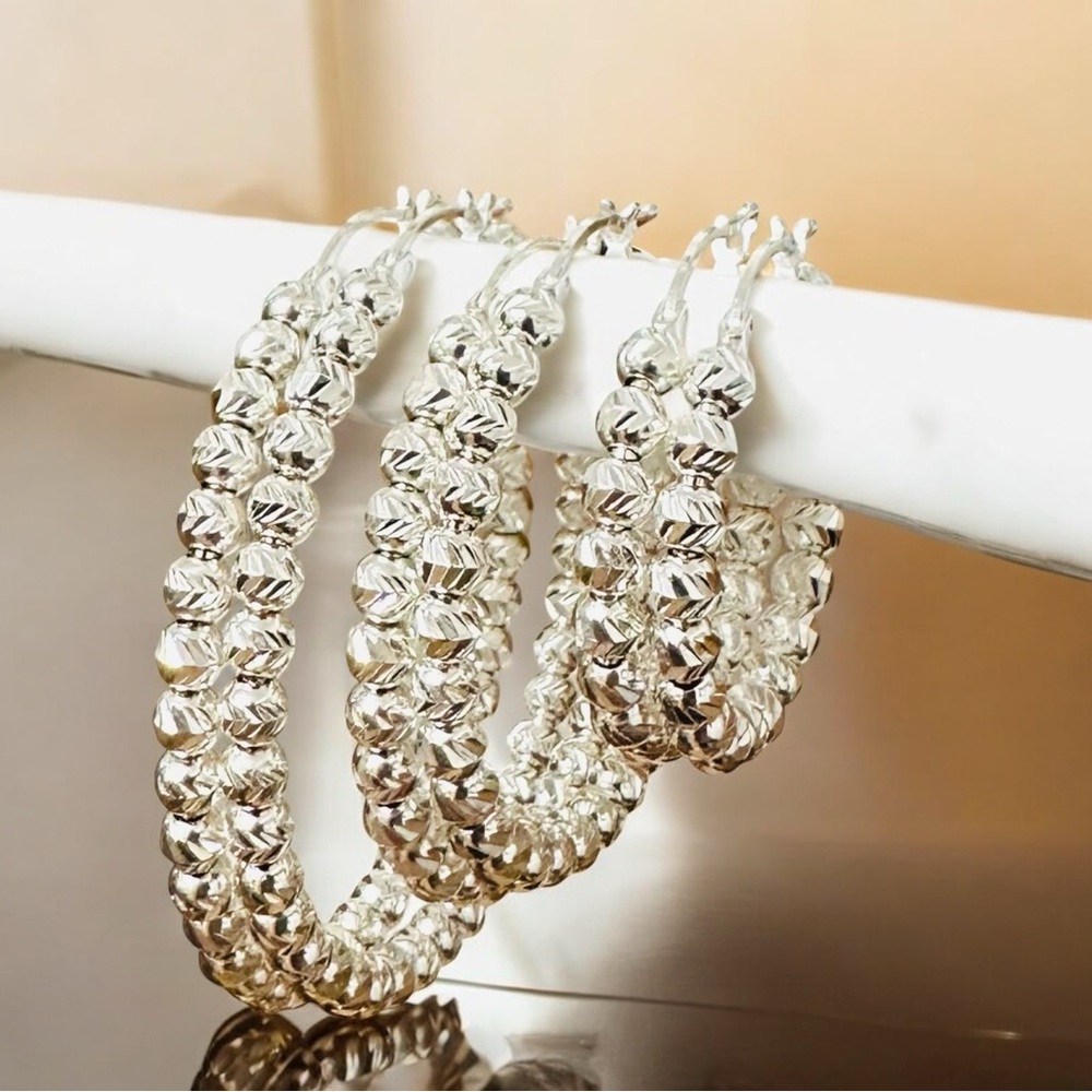 30mm Elegant Silver Hoop Earrings